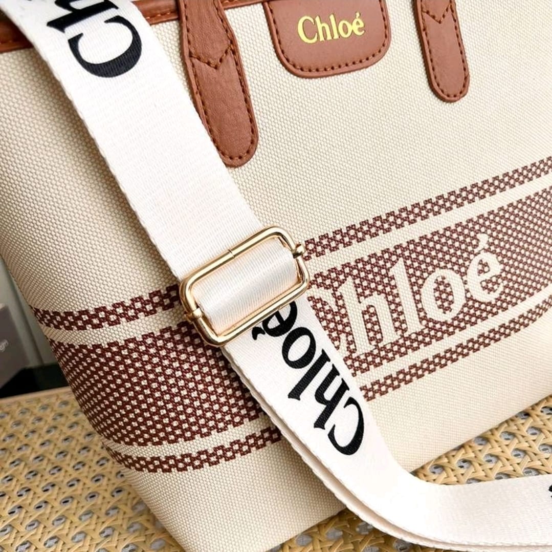 Sac fourre-tout en toile et simili cuir – Élégance décontractée