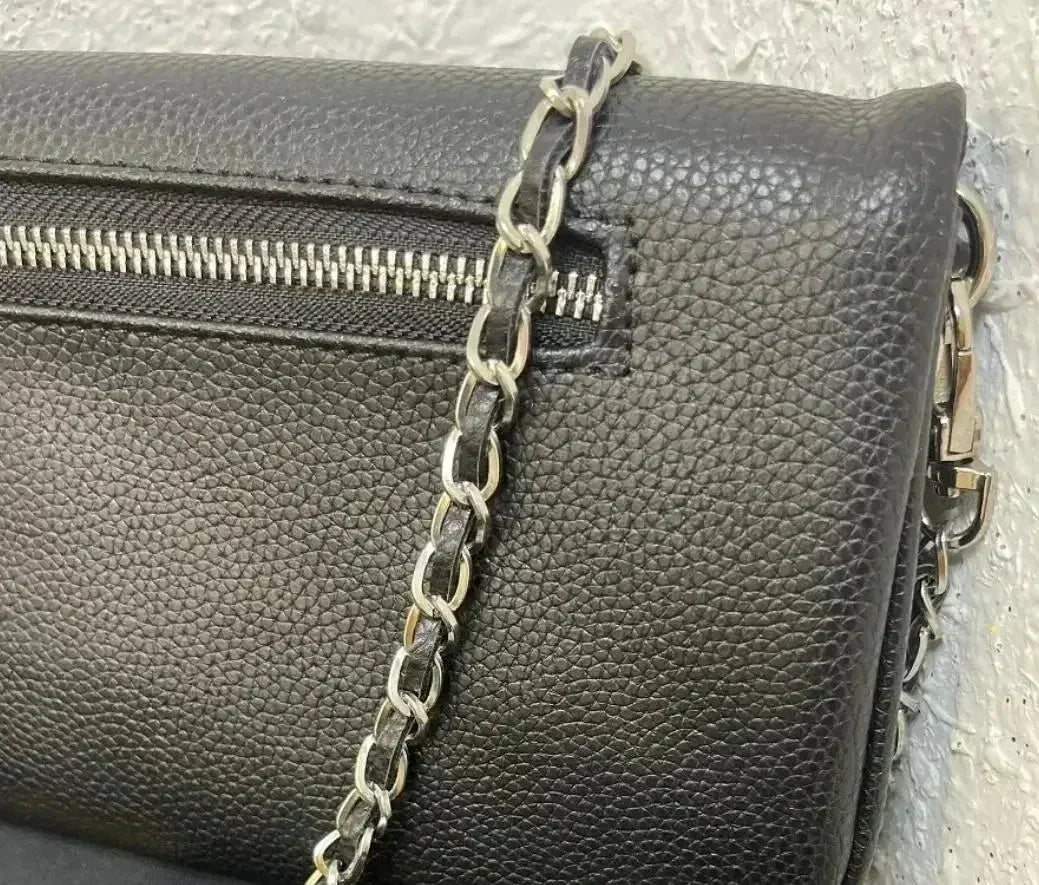 Sac à Main Femme Élégant – Bandoulière Chaîne & Détails Cloutés – Style Vintage Chic Zadig Voltaire