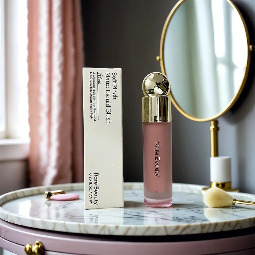 Rare Beauty – Blush Liquide Longue Tenue | Teint Éclatant & Naturel