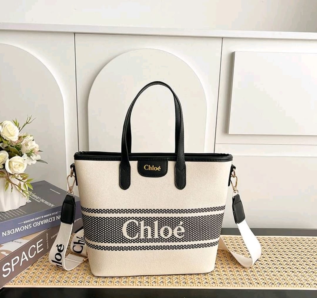 Sac fourre-tout en toile et simili cuir – Élégance décontractée