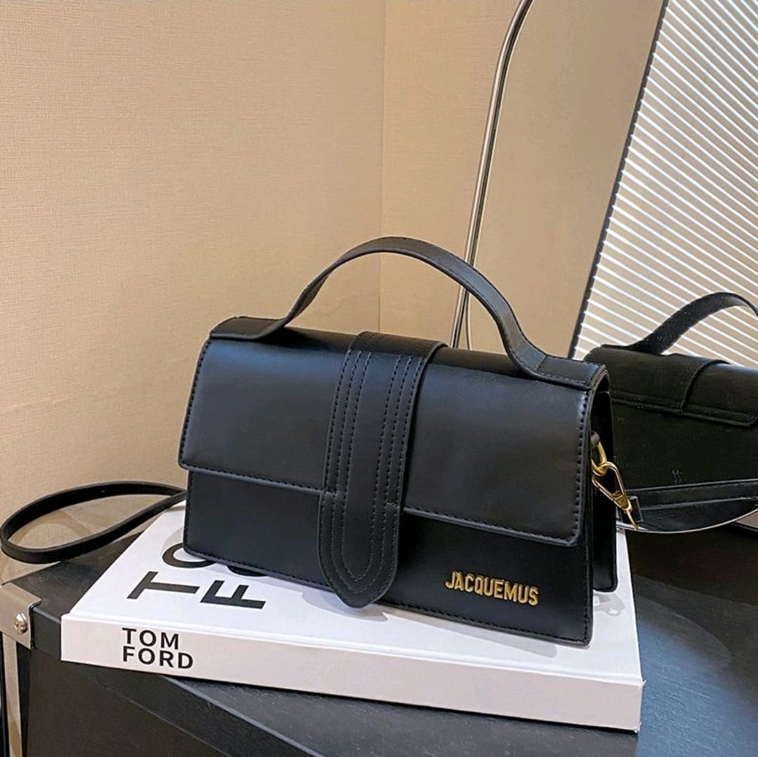 Sac à main rectangulaire en cuir lisse – Poignée & bandoulière – Format 24 cm JACQUEMUS